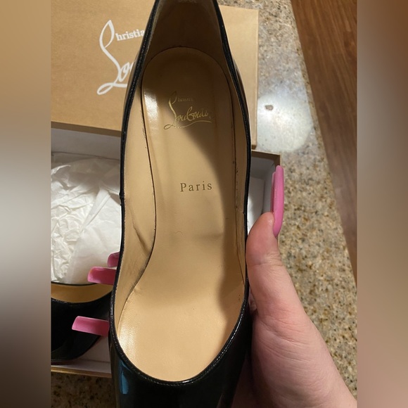 First time seller Very well maintained Christian Louboutin’s size 11.5 with box. - Picture 8 of 9